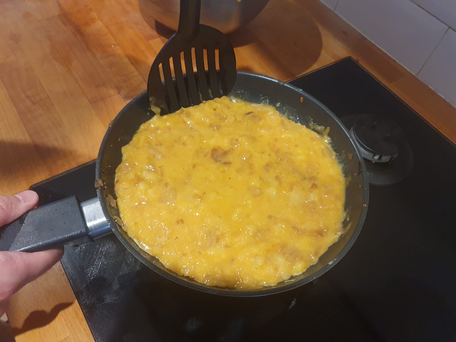 Tortilla in pan